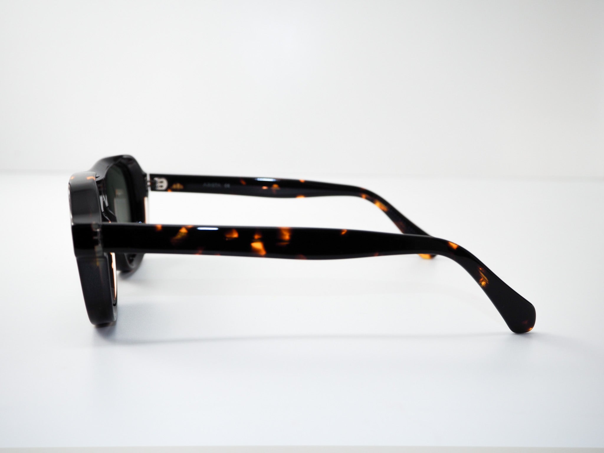 FUNKY FRAMES