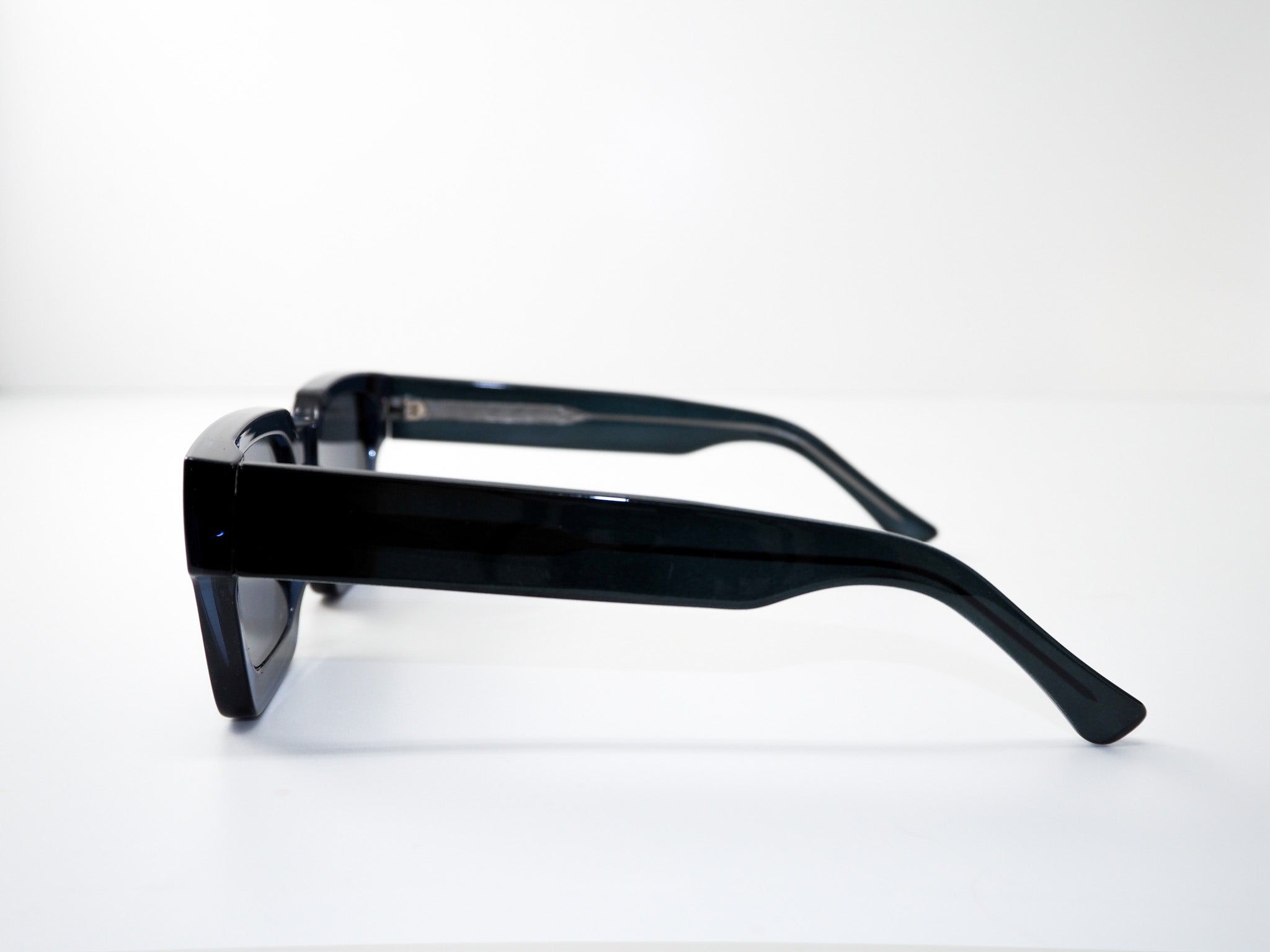 STELLAR SHADES