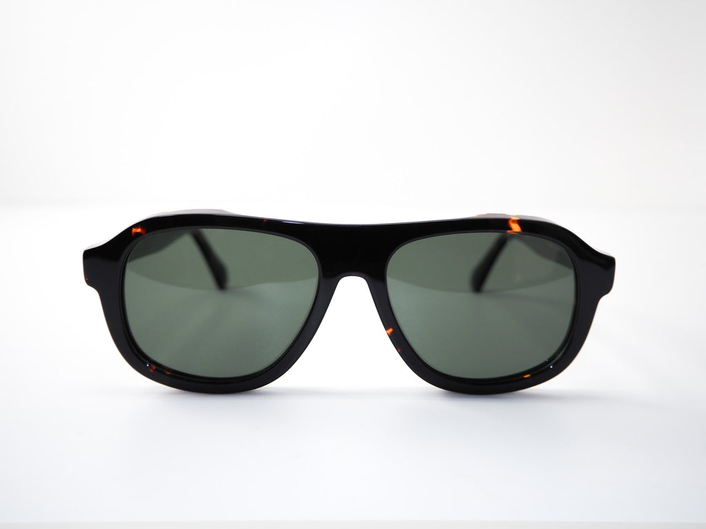 FUNKY FRAMES