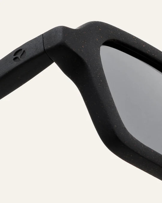 Lega Gray